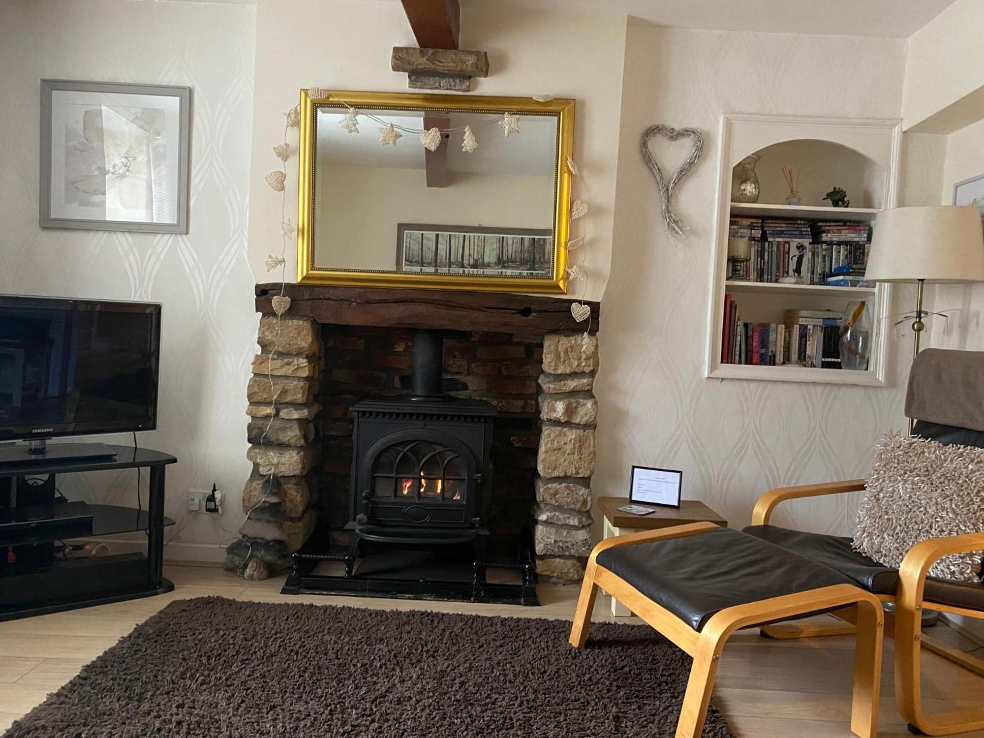 Lavender Cottage, Grade 2 Listed Period Stone Built Cottage In Pickering, North Yorkshire Eksteriør bilde
