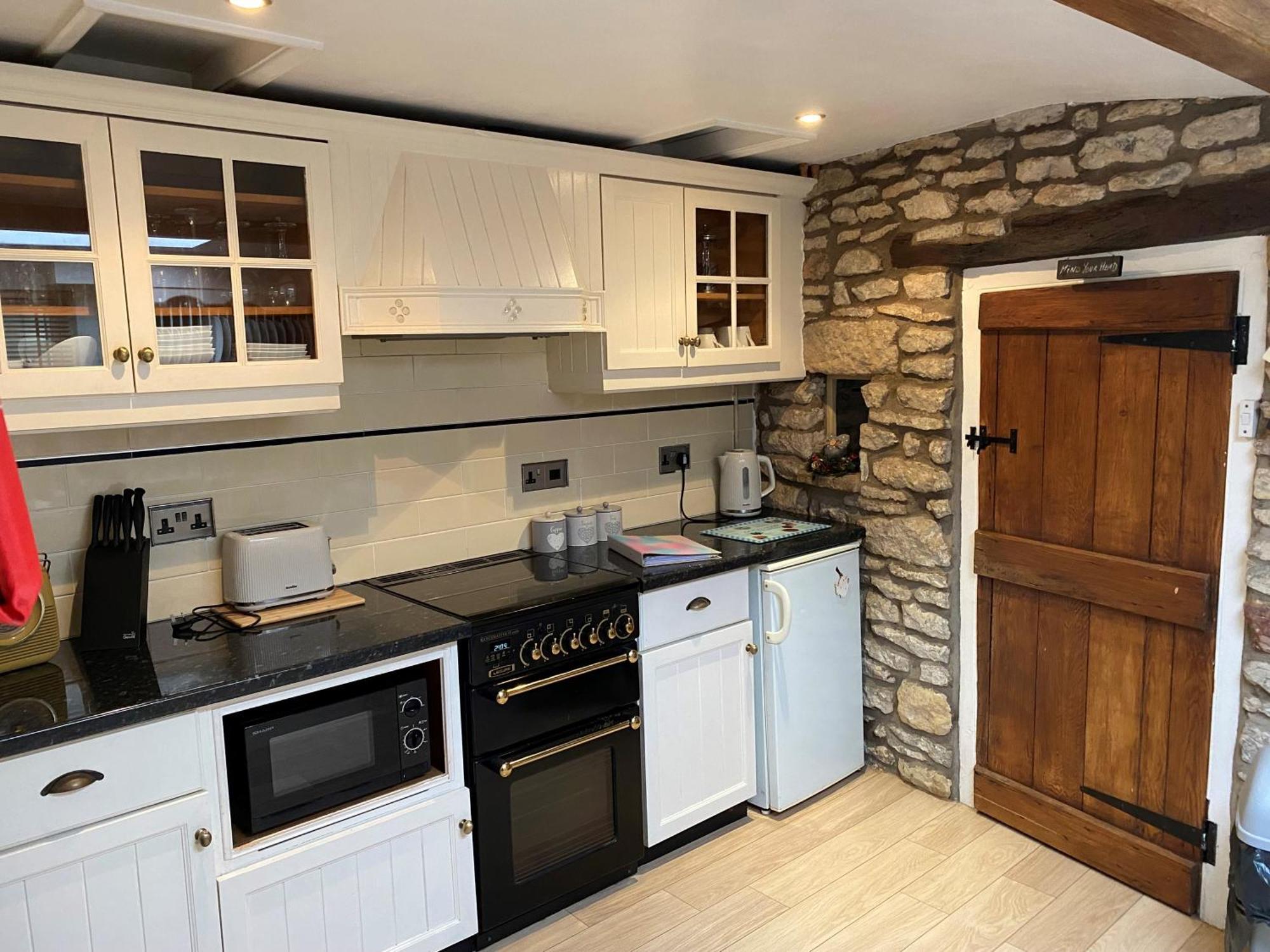 Lavender Cottage, Grade 2 Listed Period Stone Built Cottage In Pickering, North Yorkshire Eksteriør bilde